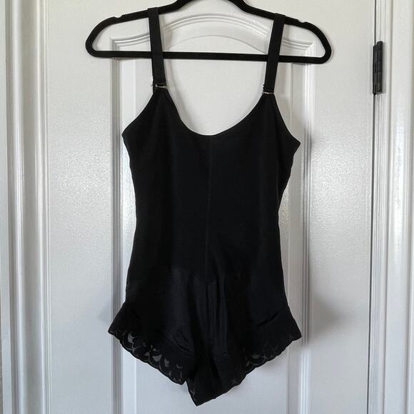NWT Shaperx Fitness Black Lace Full Body Bodysuit Medium - Picture 2 of 9